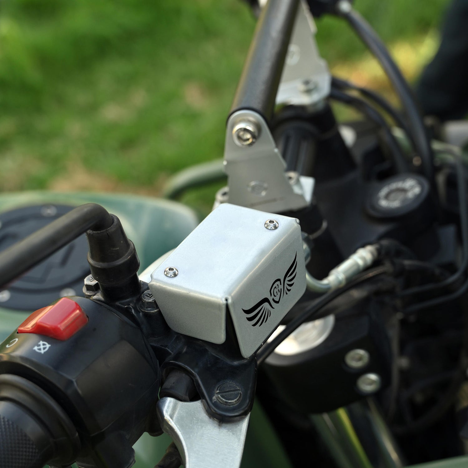 Front Fluid Reservoir Cap for Royal Enfield Himalayan BS4-BS6 Model (2019-21) - Silver